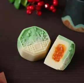 定制OEM（绿白桃山皮）月饼